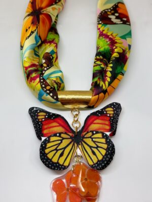 Dije pañoleta Monarca