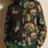 1bedaa4f-cdce-4673-8fc5-32b5dcb72571 Chaqueta negra mariposa verde