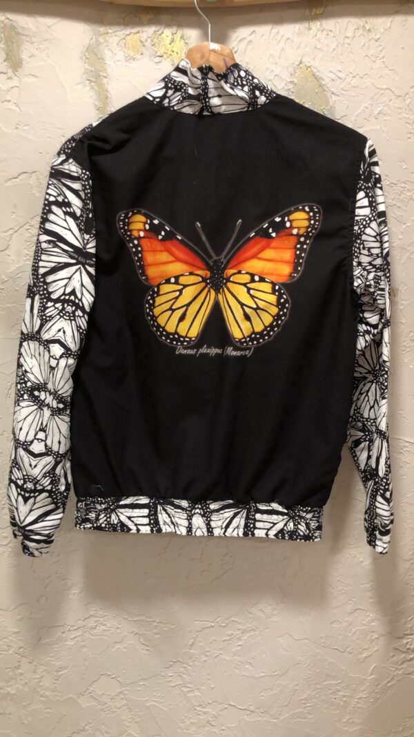 Chaqueta monarca blanco y negro
