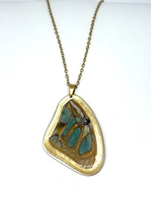collar ala y cadena