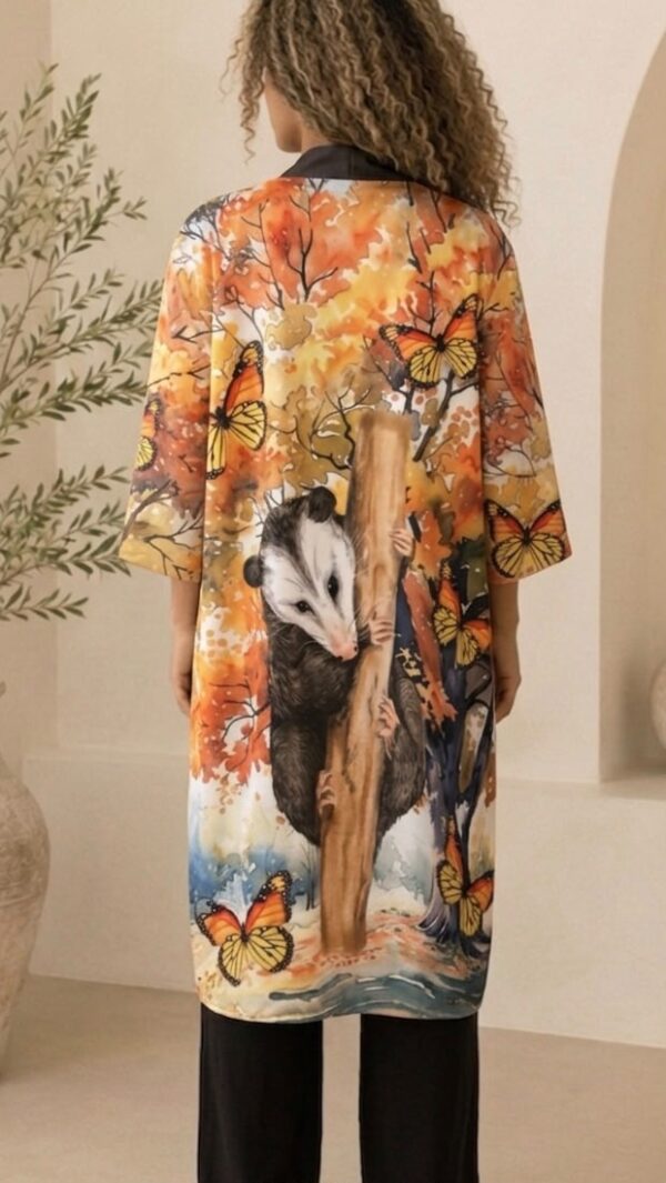 bcdc1fce-4038-4987-8da9-5f72744960ff Kimono zarigüeya