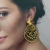 Arete Alas grandes mariposa topo bronce