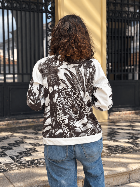 chaqueta pana blanco y negro jaguar